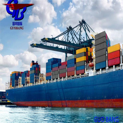Transport par camion de fournisseurs vers les ports/entrepôts Expédition vers le Suriname par voie aérienne maritime express Personnalisé et personnalisé