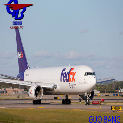 Expédition de courrier pratique et abordable dans le monde entier par notre service de suivi 24 heures sur 24