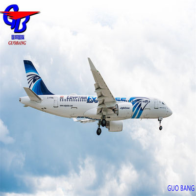 Services d'aéronautique internationale Services de messagerie rapide et de courrier depuis le Sri Lanka pour le commerce international