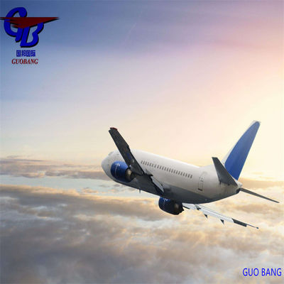 Services d'aéronautique internationale Services de messagerie rapide et de courrier depuis le Sri Lanka pour le commerce international