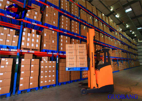 Service de stockage personnalisé et personnalisable pour la consolidation des marchandises