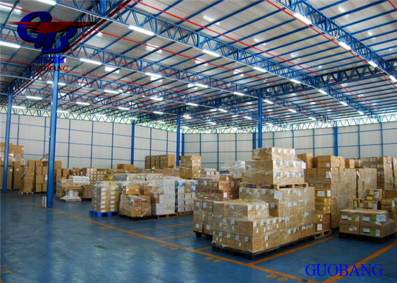 Service de stockage personnalisé et personnalisable pour la consolidation des marchandises