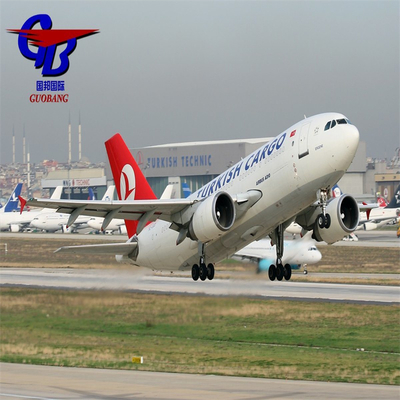 Transport de marchandises par camions vers les ports/entrepôts et service d'aviation internationale pour le transport aérien au Monténégro