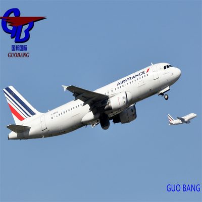 Transport routier des marchandises des fournisseurs vers le port/entrepôt