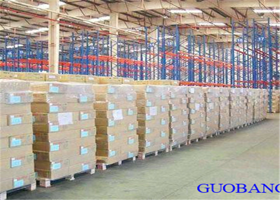 45HC Services de distribution dans le domaine des entrepôts