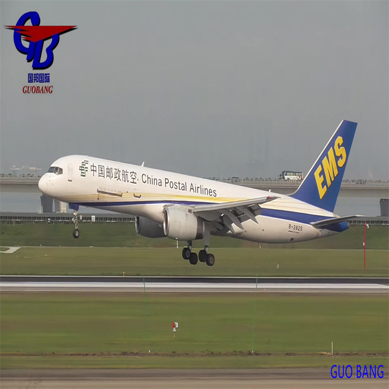 Expédition pratique et abordable vers Malte avec notre service de suivi en ligne 24h/24