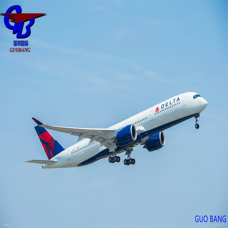 Services d'aéronautique internationale Services de messagerie rapide et de courrier depuis le Sri Lanka pour le commerce international